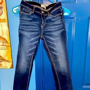 Girls Jordache skinny jeans 12
